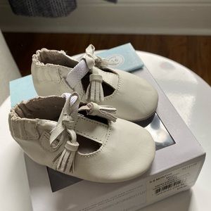 Robeez Soft Sole Shoes, Size 0-6 Months, in style Meghan